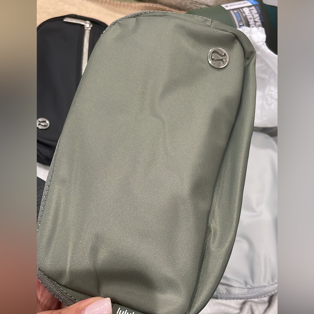 Lululemon belt bag in Sage gray NWT SOLD